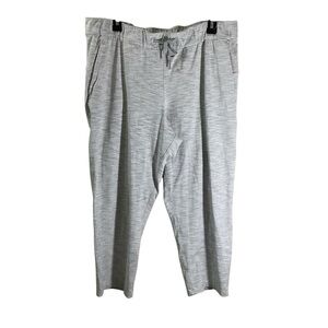 Lululemon Athletica Gray On The Fly Crop Pants Relaxed Fit
